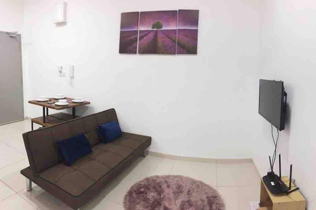 盛婷民宿a S&Thomez 2Bedrooms Mesamall Wifi Klia Usim Miu Inti Nu Нілай Екстер'єр фото