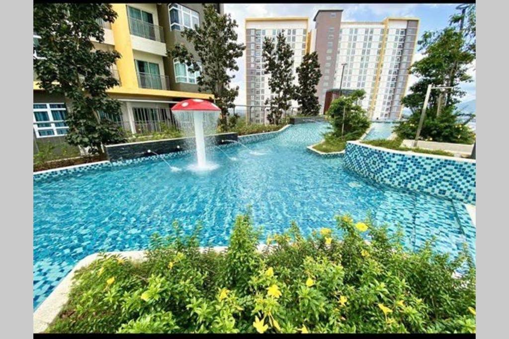 盛婷民宿a S&Thomez 2Bedrooms Mesamall Wifi Klia Usim Miu Inti Nu Нілай Екстер'єр фото